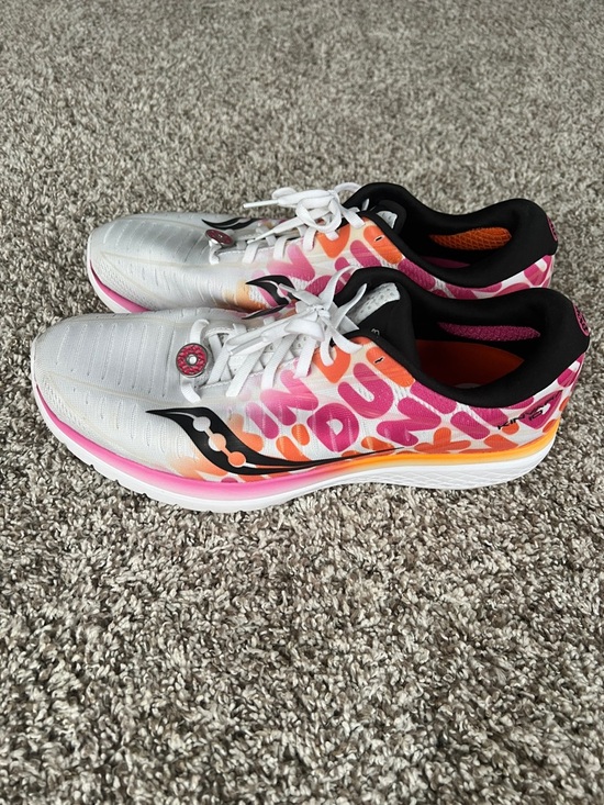 Saucony Kinvara 10 Men\'s Dunkin Donuts Boston Sneakers Size 11.5 main image 8